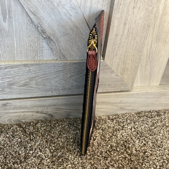 LODIS RFID Zippered Wallet/Cardholder. SzOS - Picture 4 of 9